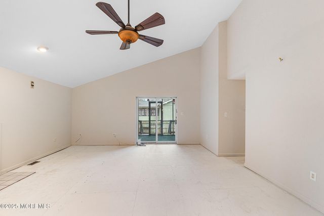 11 Tiller Drive, Waretown, NJ 08758