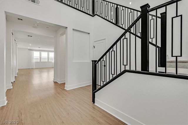 6923 Elysian Valley Avenue, Las Vegas, NV 89113