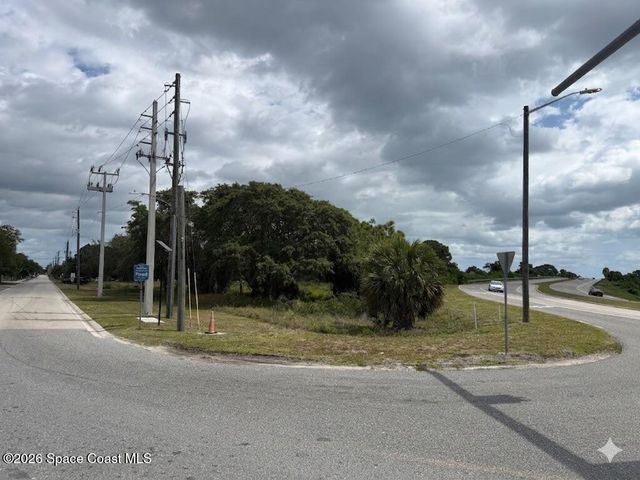 2051 Northview Street NE, Palm Bay, FL 32905