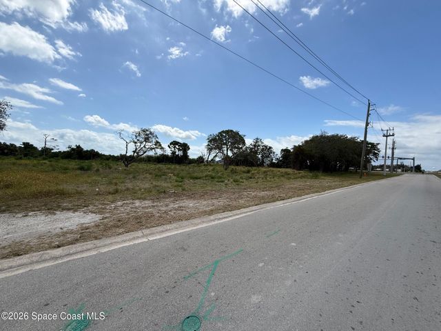 2051 Northview Street NE, Palm Bay, FL 32905