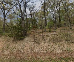 Amble Drive, Bella Vista, AR 72714
