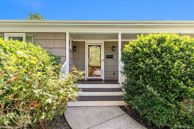 47 Wilson Street, Blue Point, NY 11715