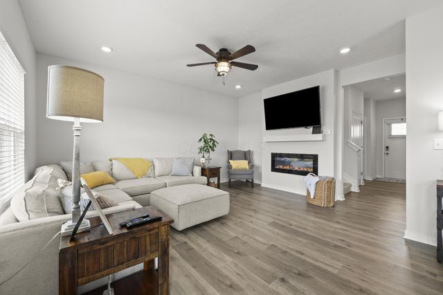 706 Leslie Drive, Plain City, OH 43064