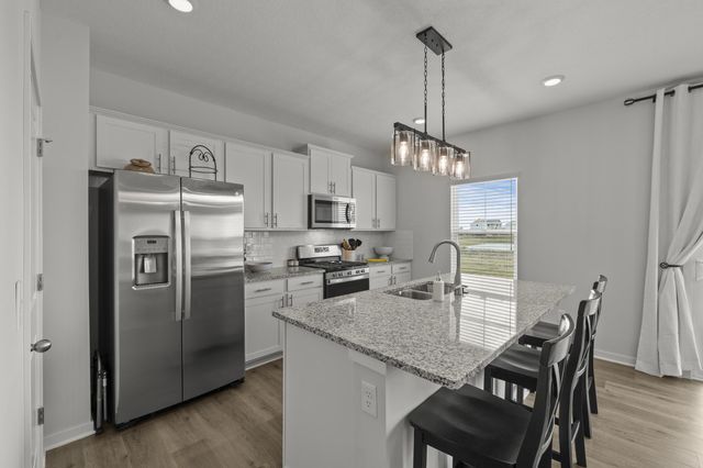 706 Leslie Drive, Plain City, OH 43064