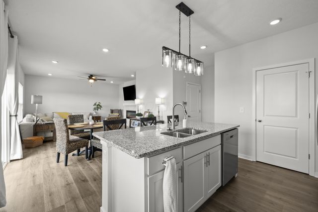 706 Leslie Drive, Plain City, OH 43064