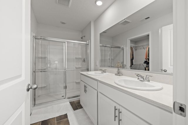 706 Leslie Drive, Plain City, OH 43064