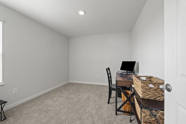 706 Leslie Drive, Plain City, OH 43064