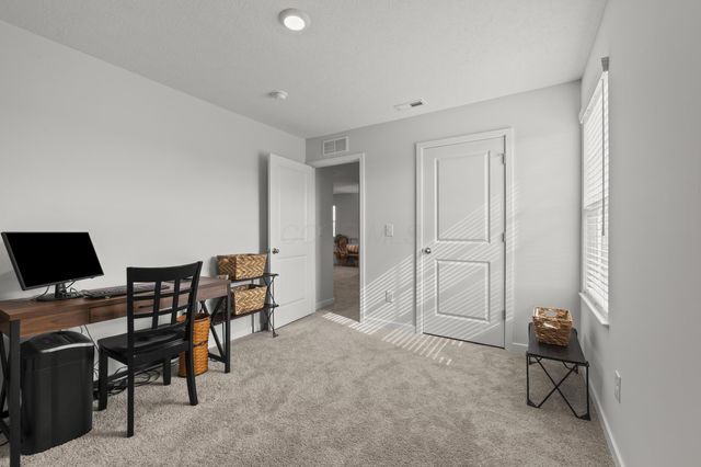 706 Leslie Drive, Plain City, OH 43064