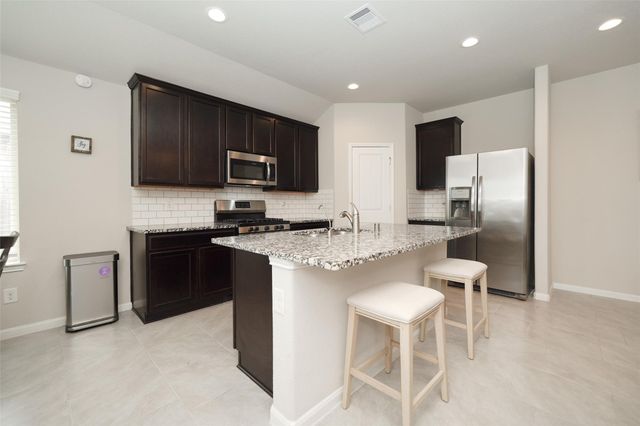 18306 Arcola Bay Lane, Richmond, TX 77407
