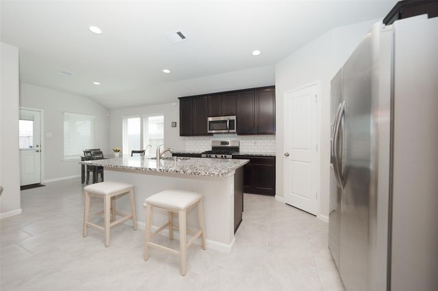 18306 Arcola Bay Lane, Richmond, TX 77407