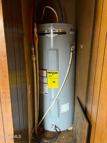 68 Heath Road, Corinth, NY 12822