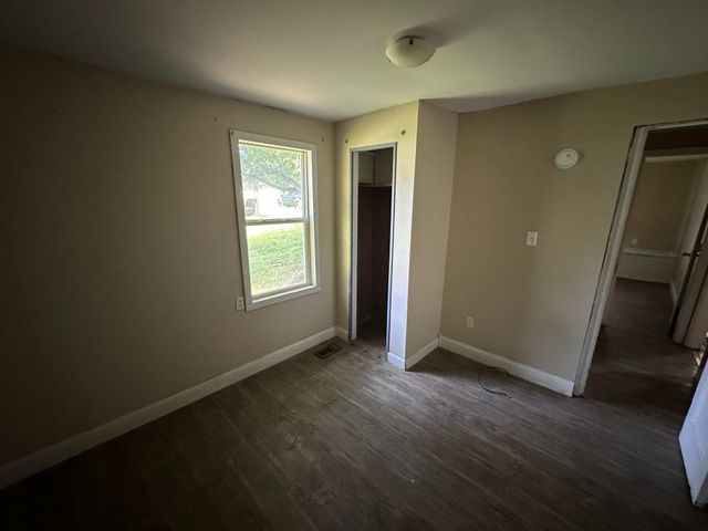 1094 Barnesburg Road, Somerset, KY 42503