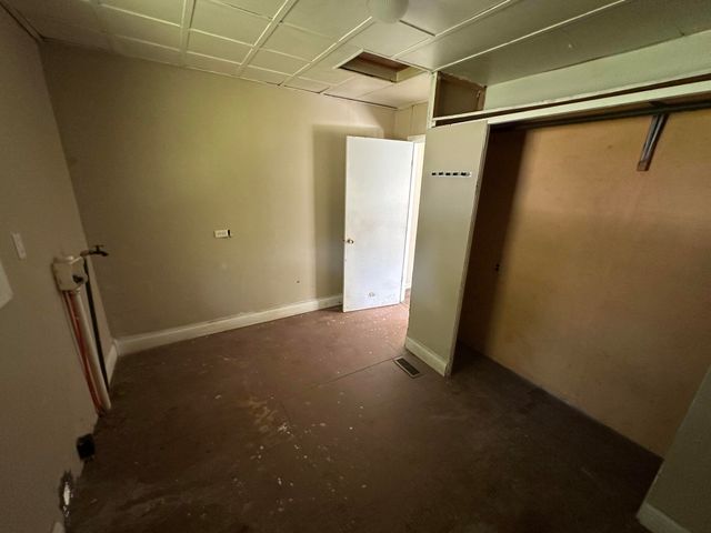 1094 Barnesburg Road, Somerset, KY 42503