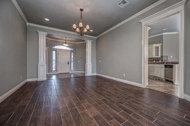 3204 Valley Brook, Norman, OK 73071