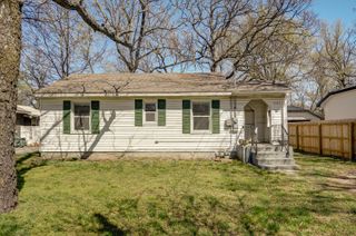 1927 East Monroe Terrace, Springfield, MO 65802