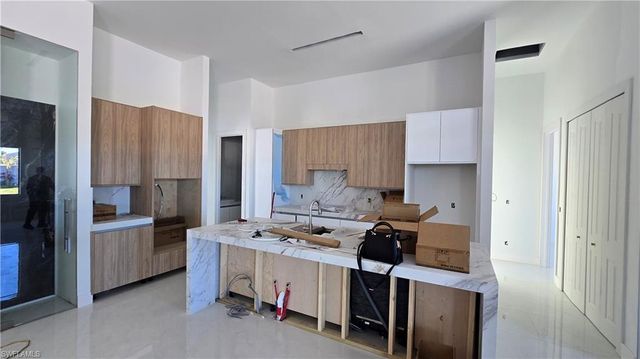 2006 Nelson RD N, Cape Coral, FL 33993