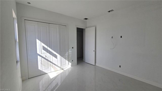 2006 Nelson RD N, Cape Coral, FL 33993