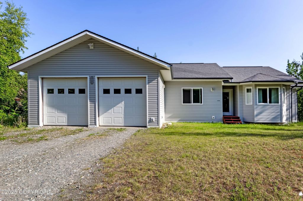 9700 E Strand Drive, Palmer, AK 99645