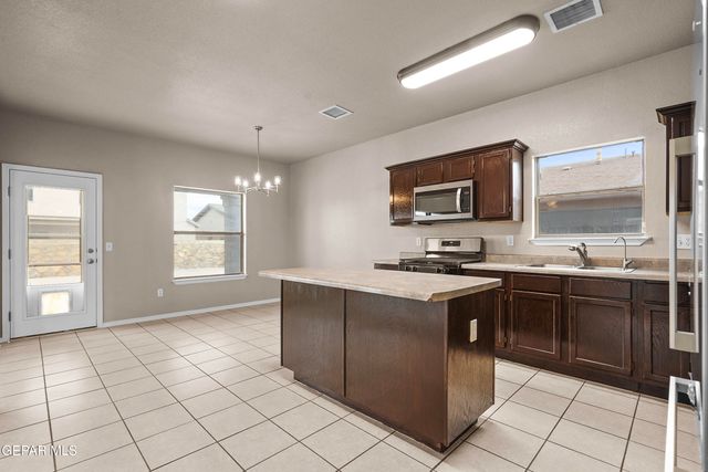 14417 DELTA POINT Drive, El Paso, TX 79938