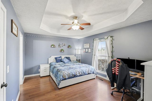 369 N Harris Rd, Portland, TN 37148