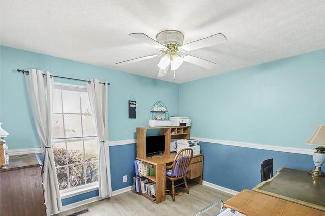 369 N Harris Rd, Portland, TN 37148