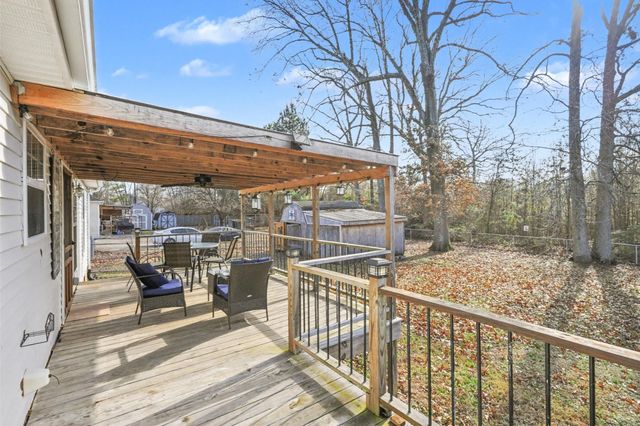 369 N Harris Rd, Portland, TN 37148