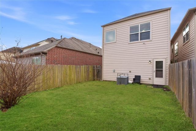 17142 Amarose Drive, Houston, TX 77090