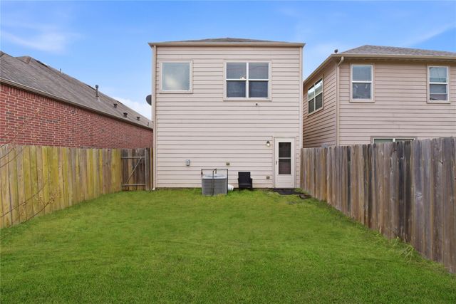 17142 Amarose Drive, Houston, TX 77090