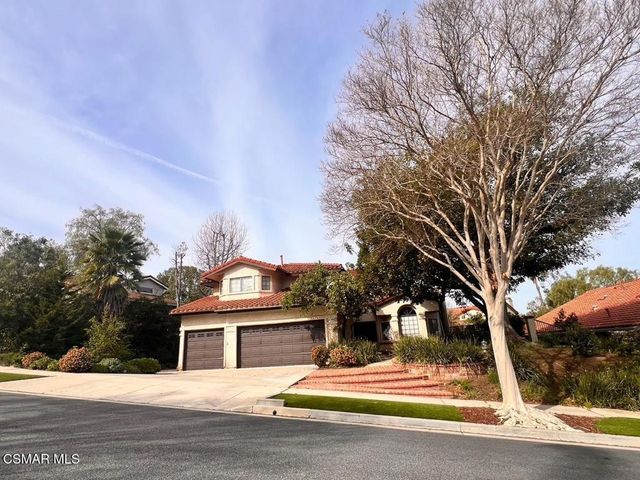 260 Goldenwood Circle, Simi Valley, CA 93065