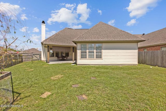 509 Braxton Drive, Youngsville, LA 70592