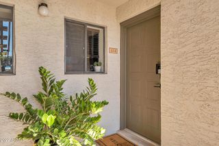 6480 N 82ND Street 1123, Scottsdale, AZ 85250