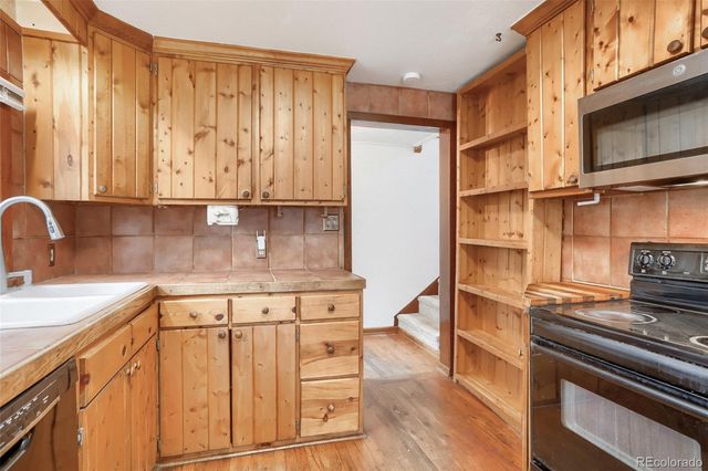 2 Debra Ann Road, Golden, CO 80403