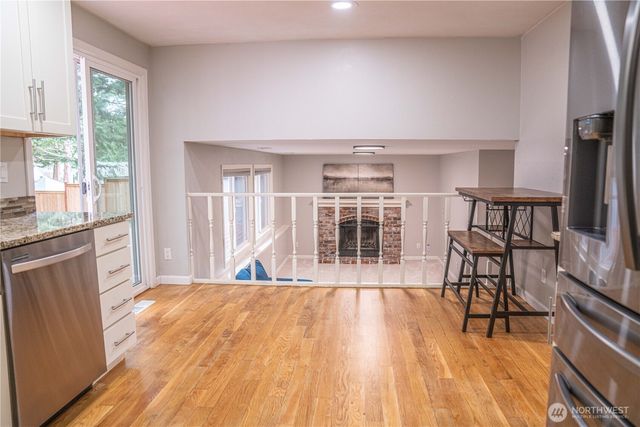 22039 NE 15th Street, Sammamish, WA 98074