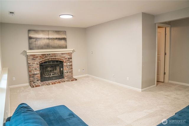 22039 NE 15th Street, Sammamish, WA 98074