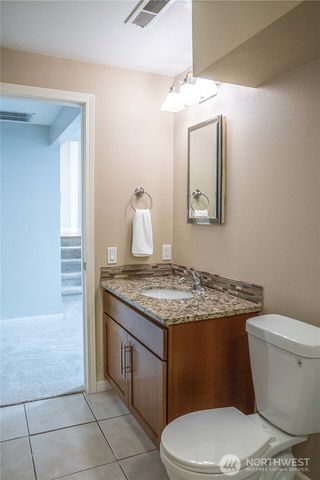 22039 NE 15th Street, Sammamish, WA 98074