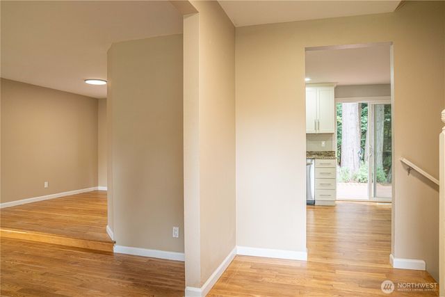 22039 NE 15th Street, Sammamish, WA 98074