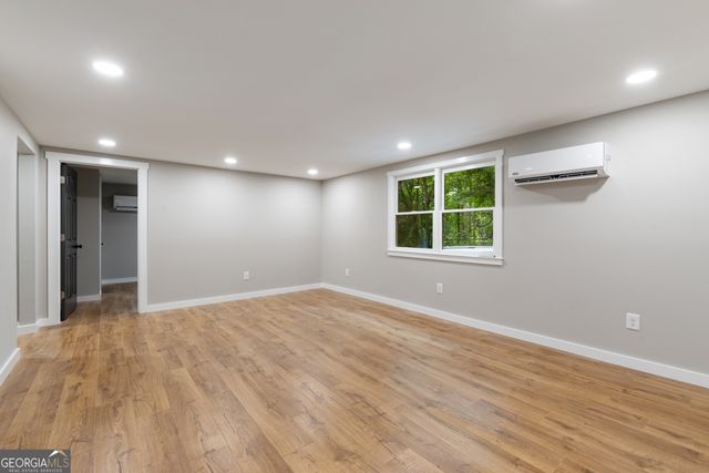 3464 Duncan Bridge Road, Cleveland, GA 30528