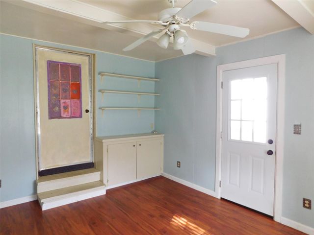 5491 Front Street, San Felipe, TX 77473