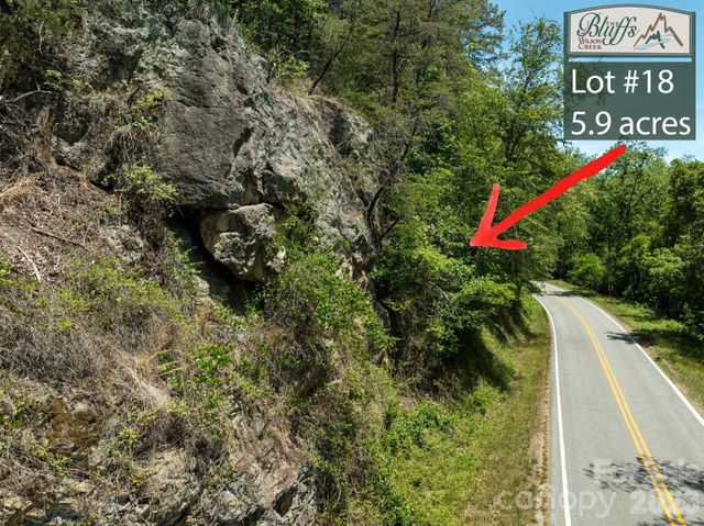 000 Narrow Gauge Drive 18, Lenoir, NC 28645