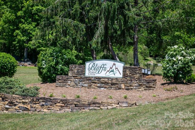 000 Narrow Gauge Drive 18, Lenoir, NC 28645