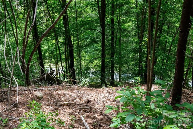 000 Narrow Gauge Drive 18, Lenoir, NC 28645