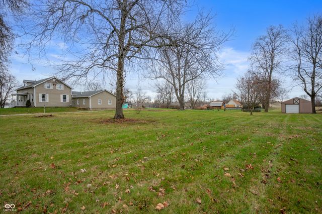 10021 N State Road 9 Road N, Hope, IN 47246
