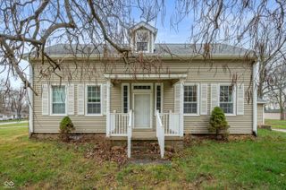 10021 N State Road 9 Road N, Hope, IN 47246