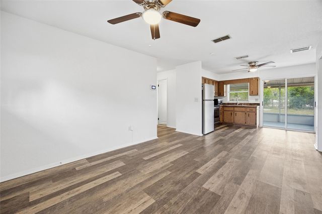 11860 SE 70TH AVENUE ROAD, Belleview, FL 34420