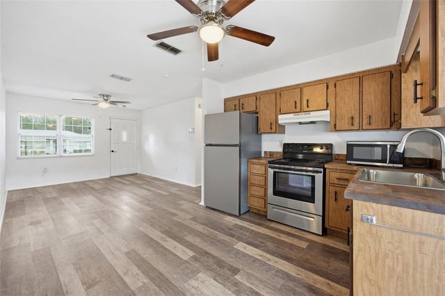 11860 SE 70TH AVENUE ROAD, Belleview, FL 34420