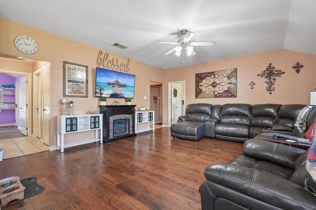 216 Meadow Lark Lane, Anna, TX 75409
