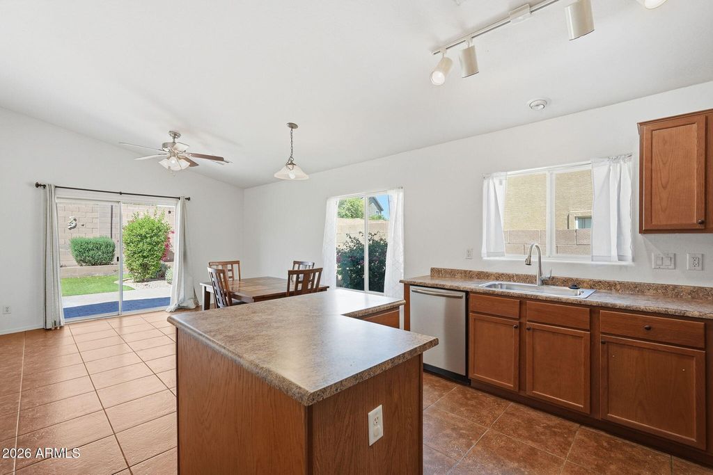 22174 W DESERT BLOOM Street, Buckeye, AZ 85326 — photo 4