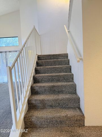 6041 N Reliance Drive, Tucson, AZ 85704