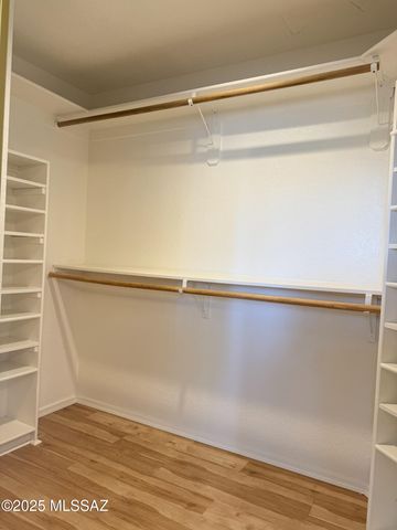 6041 N Reliance Drive, Tucson, AZ 85704