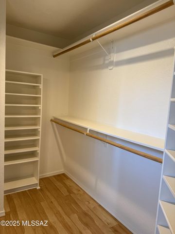 6041 N Reliance Drive, Tucson, AZ 85704